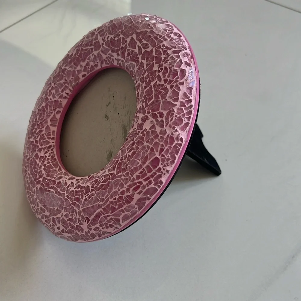 Pink Crushed Glass Mosaic Style Picture Frame 7” Diameter